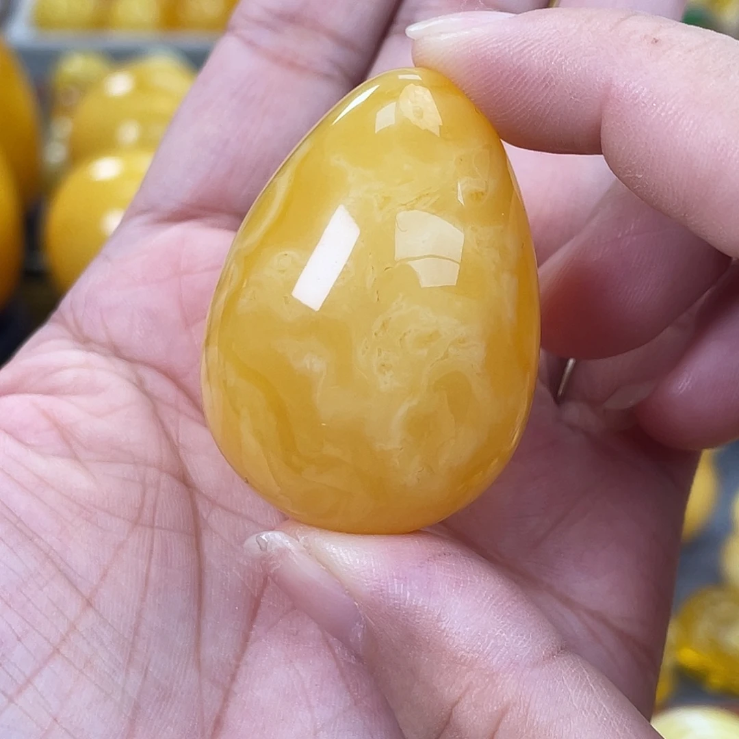 琥珀未镶嵌裸石h26