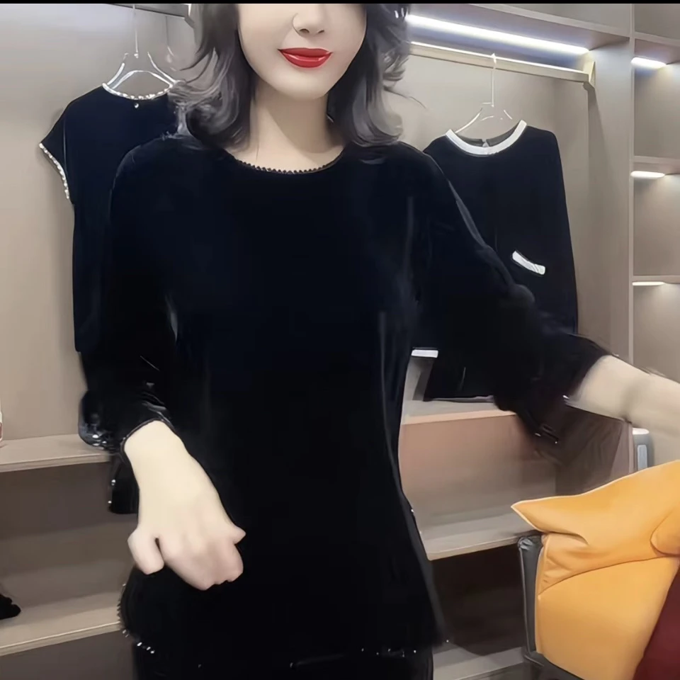 秋季八分袖圆领串珠休闲减龄丝绒小衫