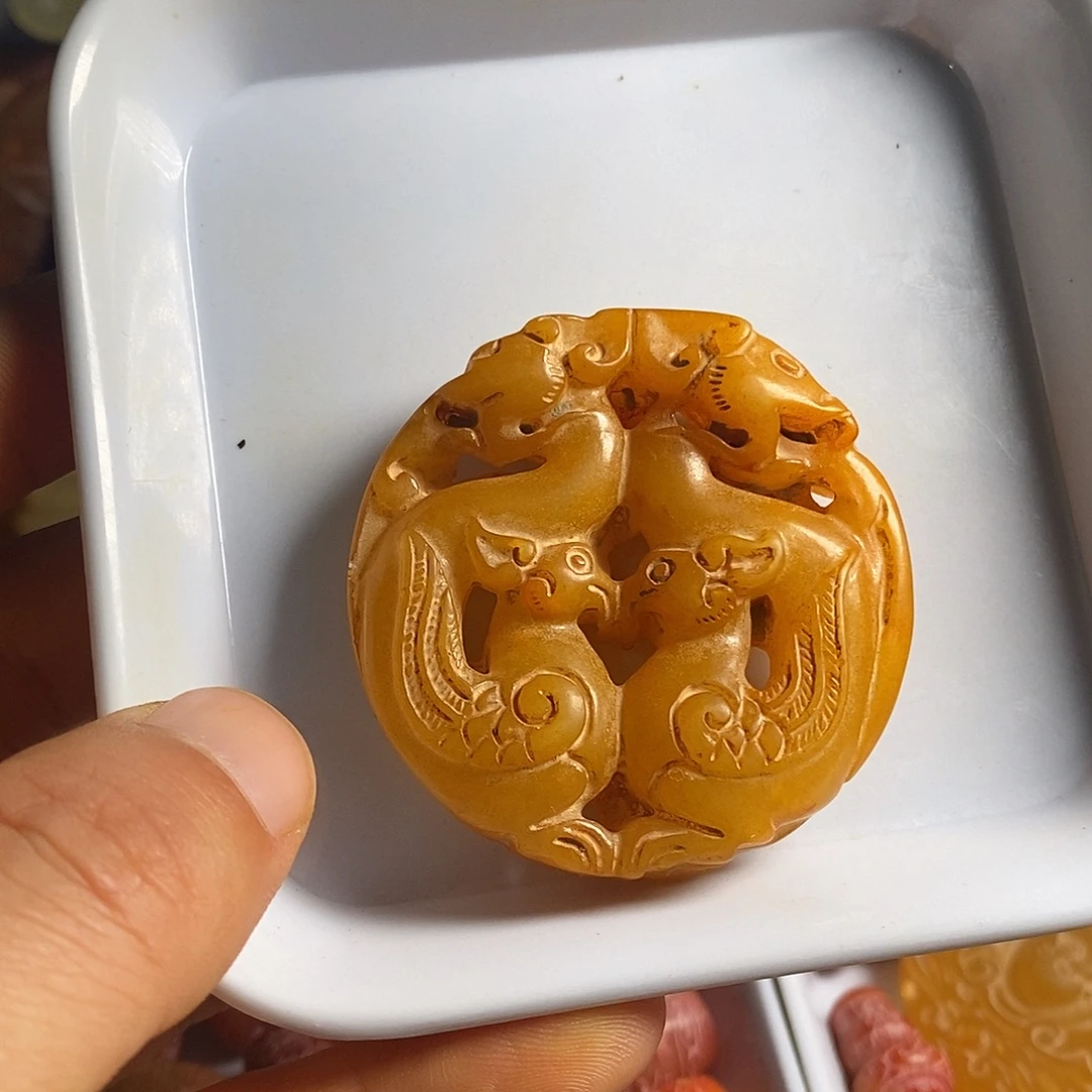 岫岩老玉（透闪石质玉）未镶嵌挂件