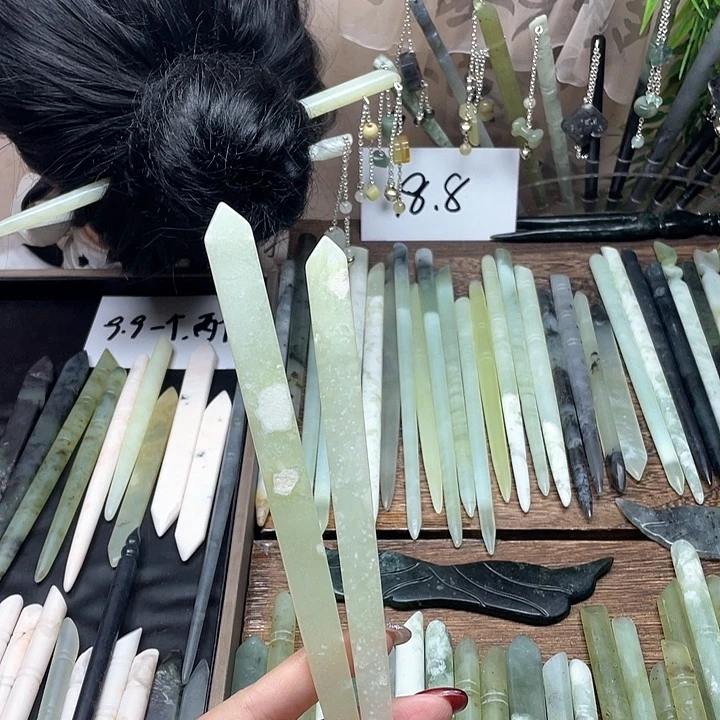 蛇纹石玉发饰合金