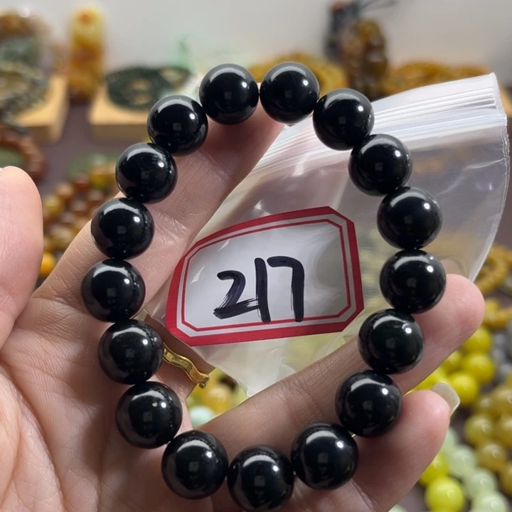 未镶嵌蛇纹石玉手链