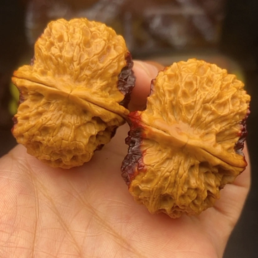 【闪购商品】文玩核桃吊坠43尺七彩麒麟元宝