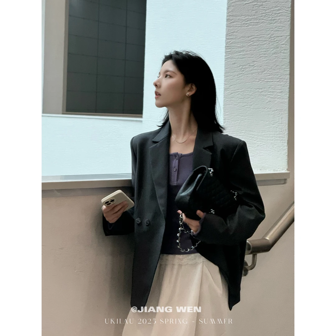 UKILAU【独奏西装】新款阔肩纽扣缠绕廓形后开叉幂式穿搭西装外套