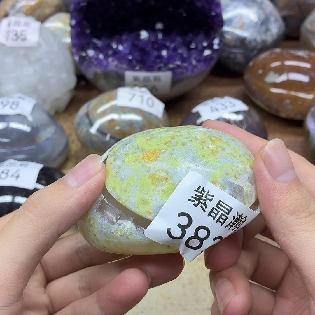 y***a水晶未镶嵌大型摆件（非配饰）