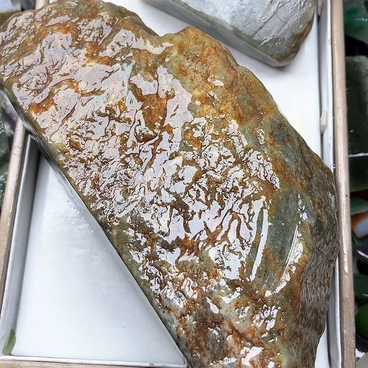和田玉（糖玉）非和田玉边角料9K金镶嵌阿*