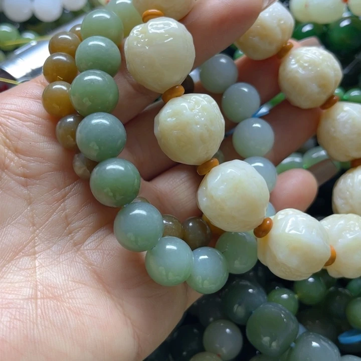 和田玉手链未镶嵌