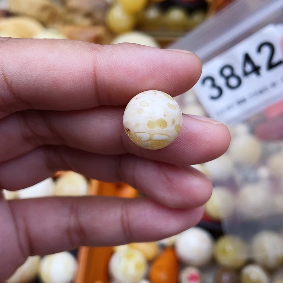 蜜蜡未镶嵌珠宝奇石粉14