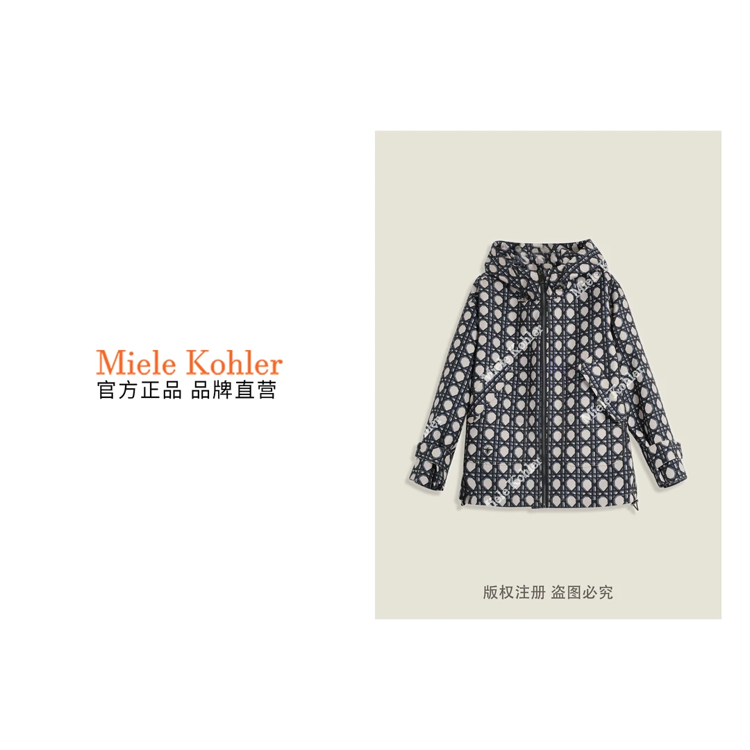 秋冬新款时尚复古简约休闲连帽长袖女外套MKKQ8752【澳门小源同款】