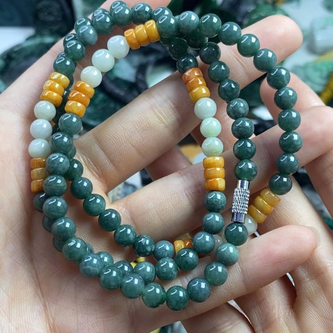 翡翠颈饰未镶嵌吊坠