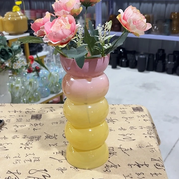 高度28厘米的渐变色花瓶
