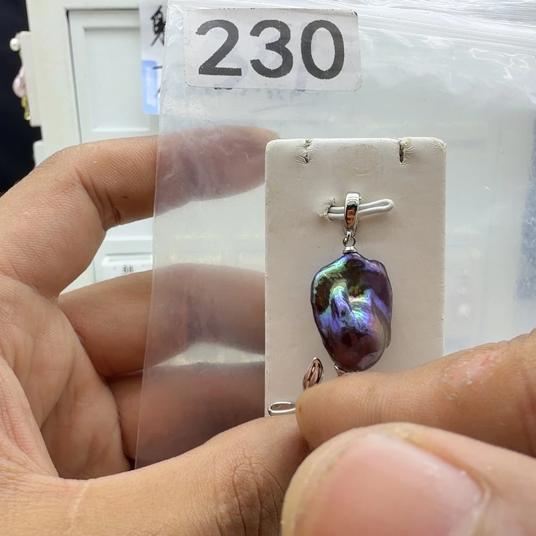 淡水珍珠颈饰合金