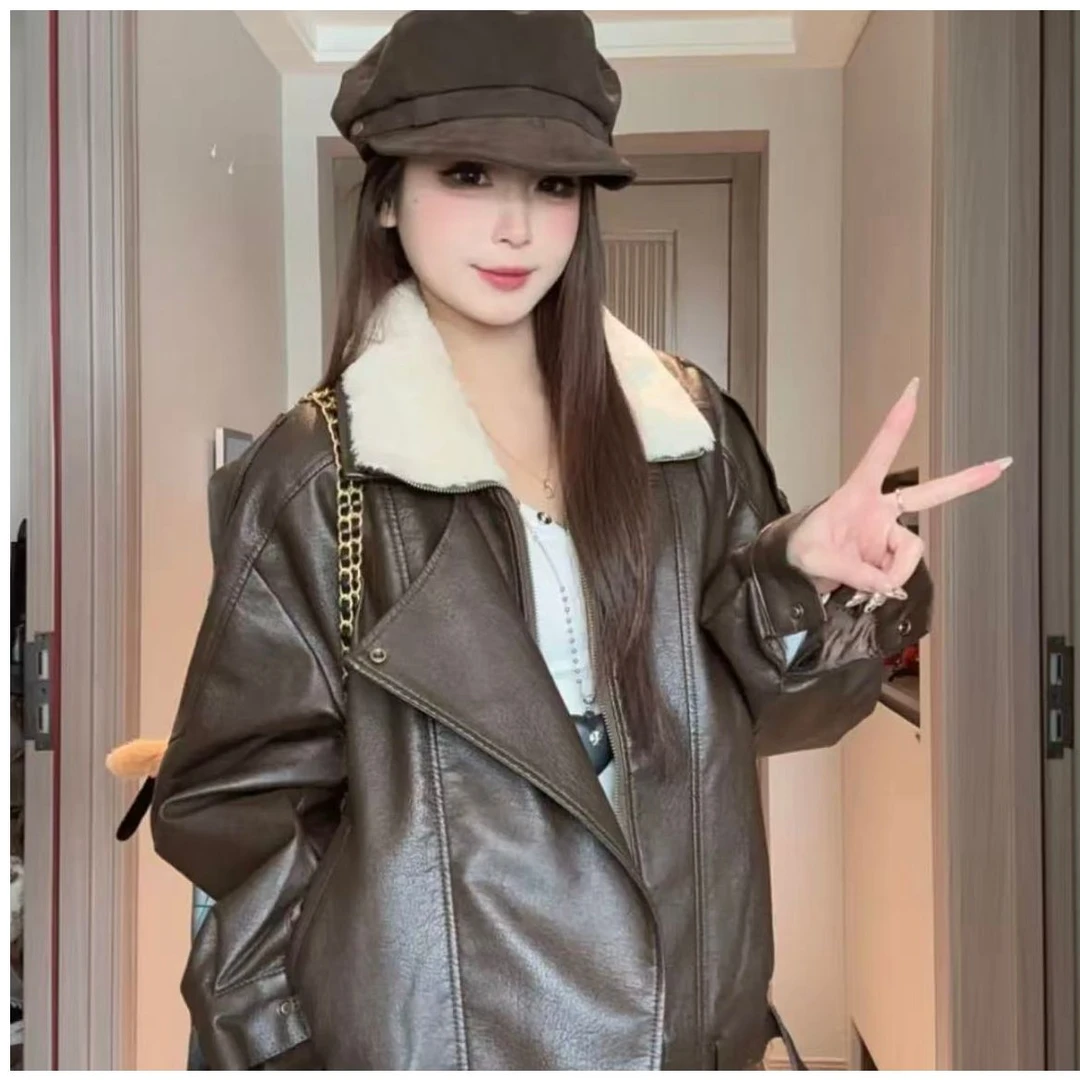 海宁皮衣女冬季时尚复古百搭拼接毛领加绒机车服外套1013