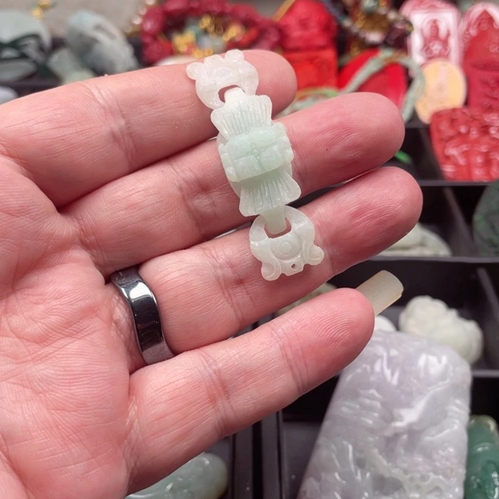 定制翡翠未镶嵌天然缅甸翡翠手链毛货