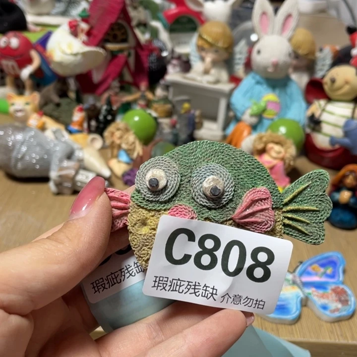 七***侠摆件孤品老货微瑕瓷