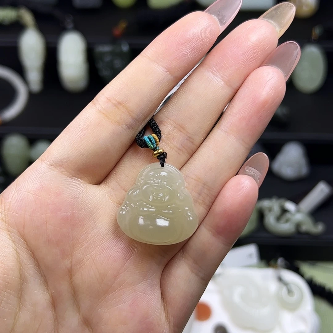 和田玉未镶嵌颈饰宠粉福利佛公