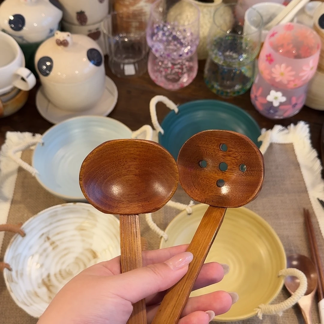 陶汤勺漏勺两个装。