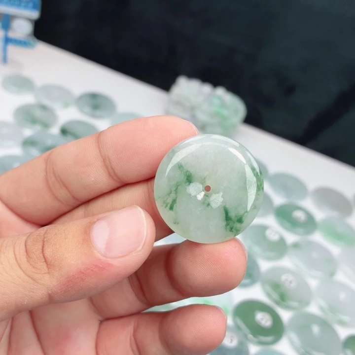 翡翠未镶嵌颈饰缅甸天然A货翡翠29.5-6.0