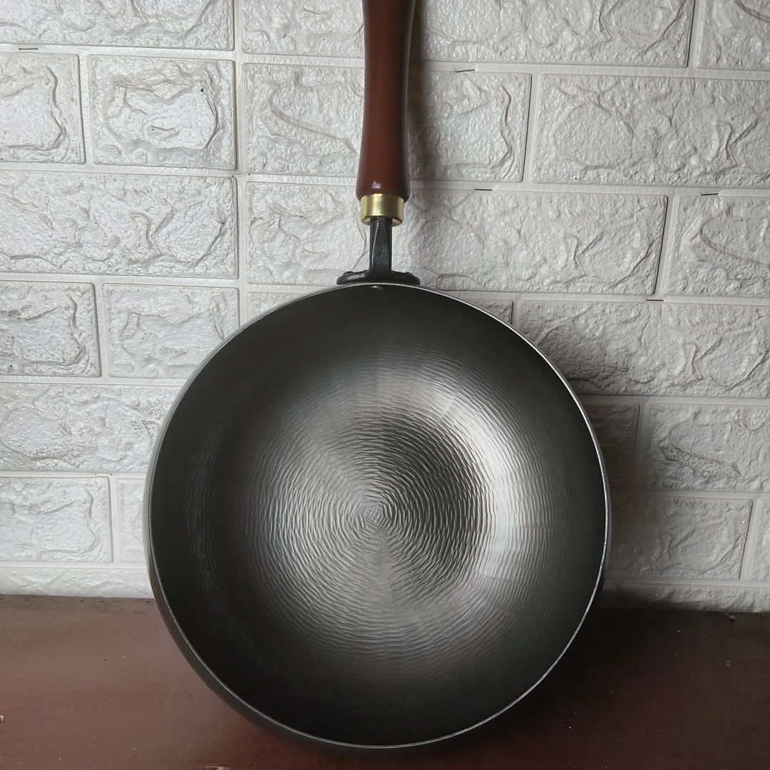 章丘手工菊花纹大肚锅无涂层精美无暇清库存处理煎炸烹饪煮多用