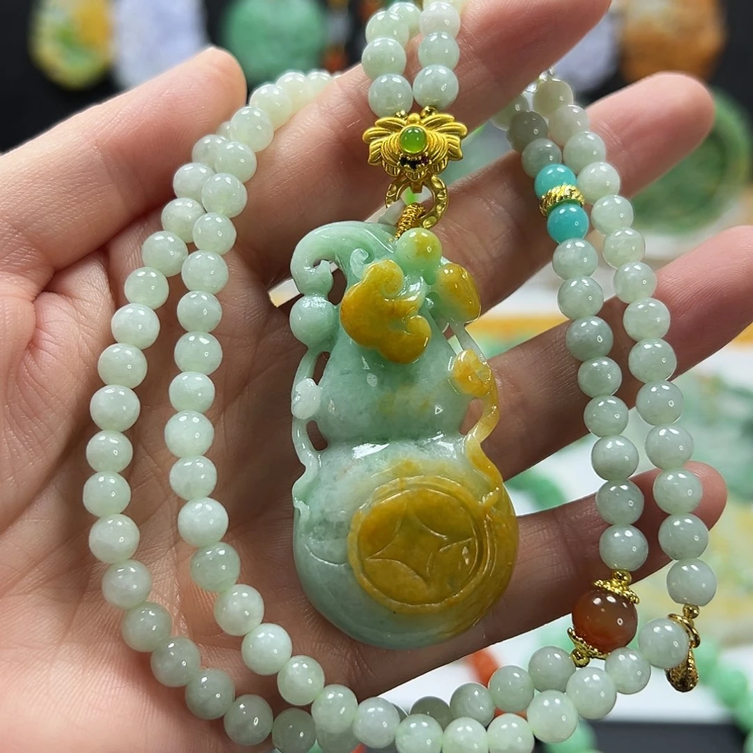 翡翠未镶嵌颈饰吊坠