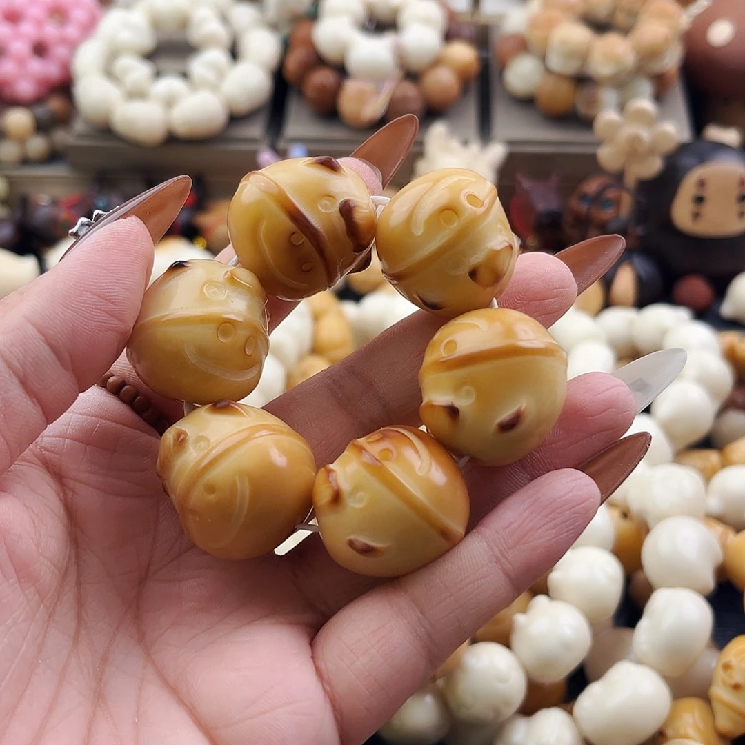 吊坠菩提根/象牙果牛马