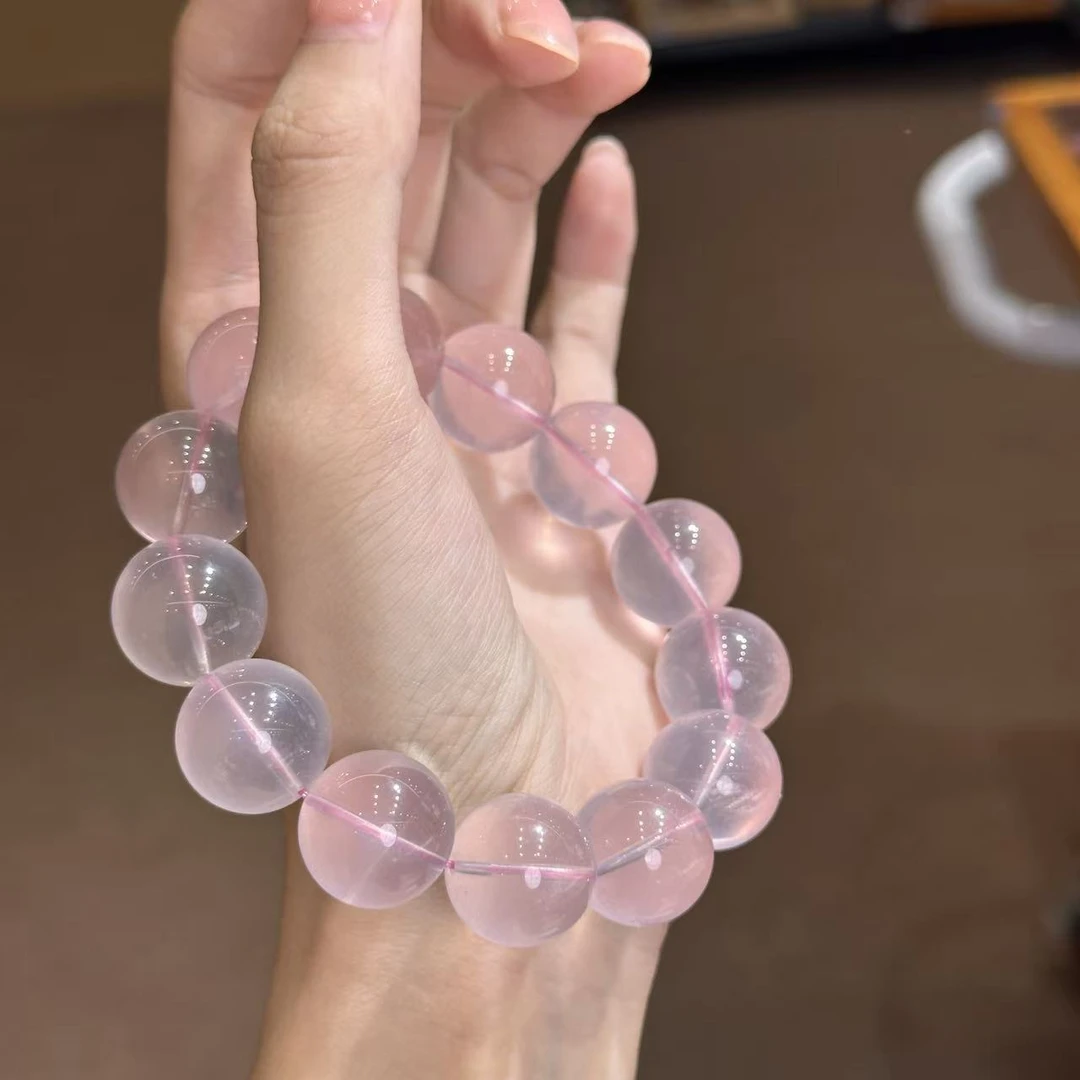 F999 天然粉水晶手串  多样性发其一