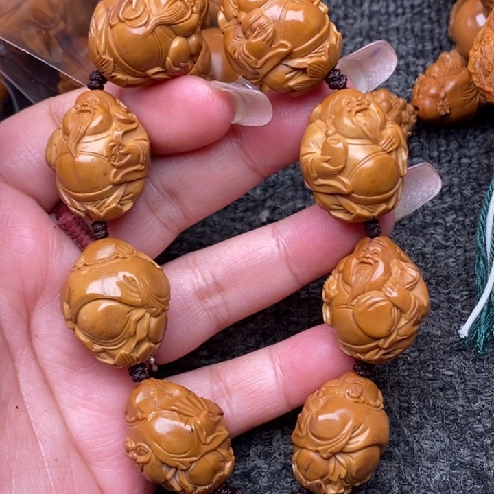 吊坠橄榄核离开了健健康康快快乐乐