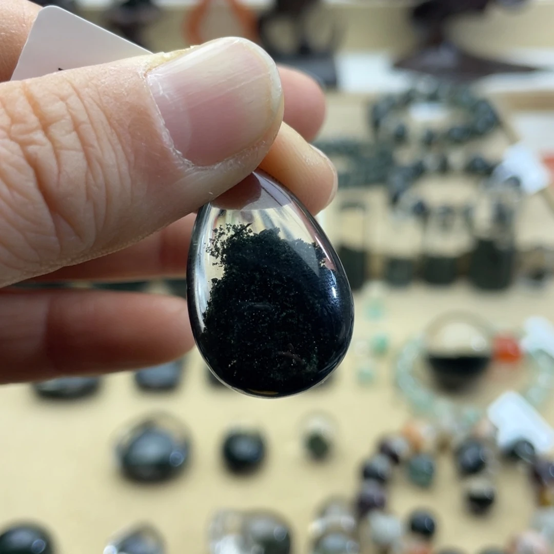 水晶颈饰未镶嵌快*喵绿幽灵水滴金字塔吊坠定制不退换