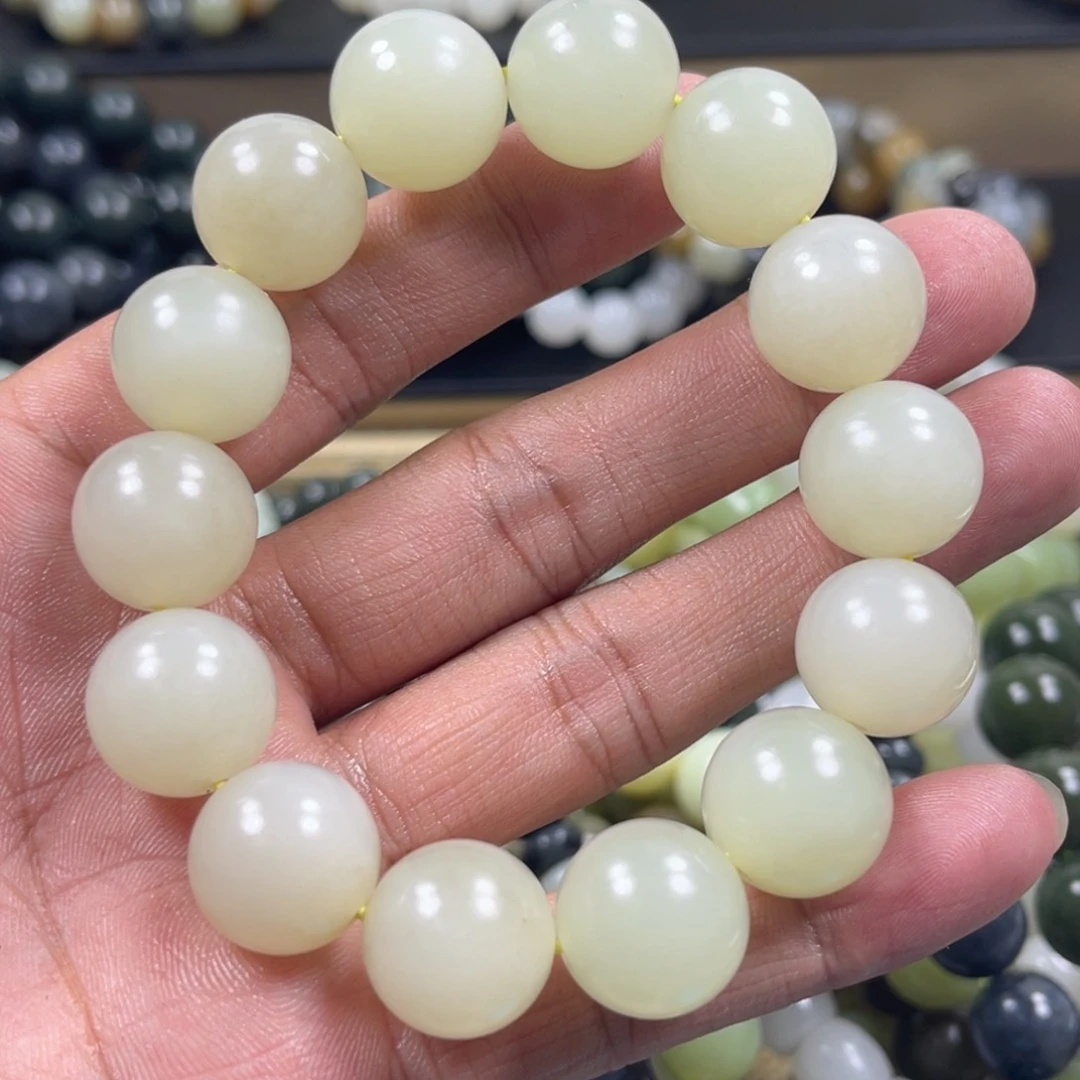 和田玉手串未镶嵌