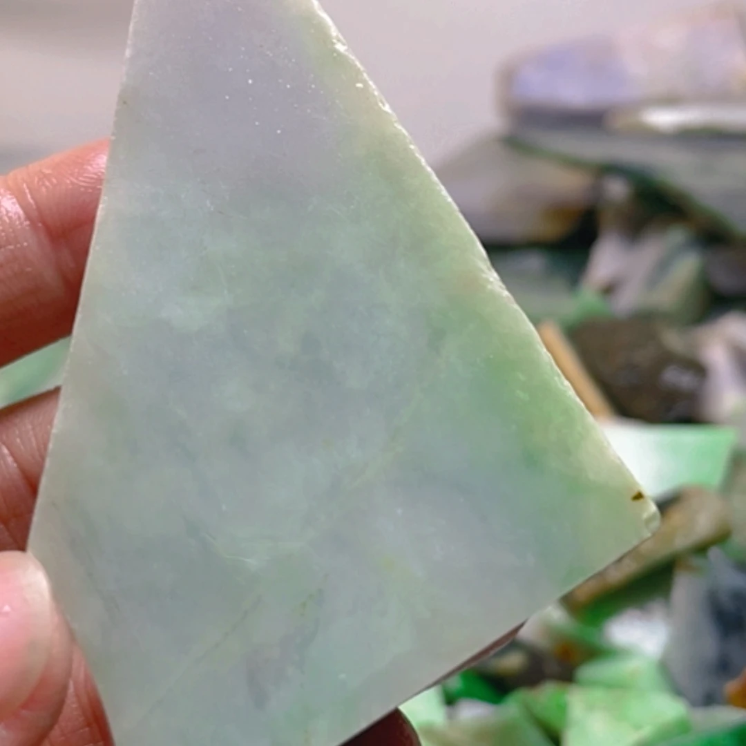 【闪购商品】翡翠颈饰未镶嵌翡翠玉石A货