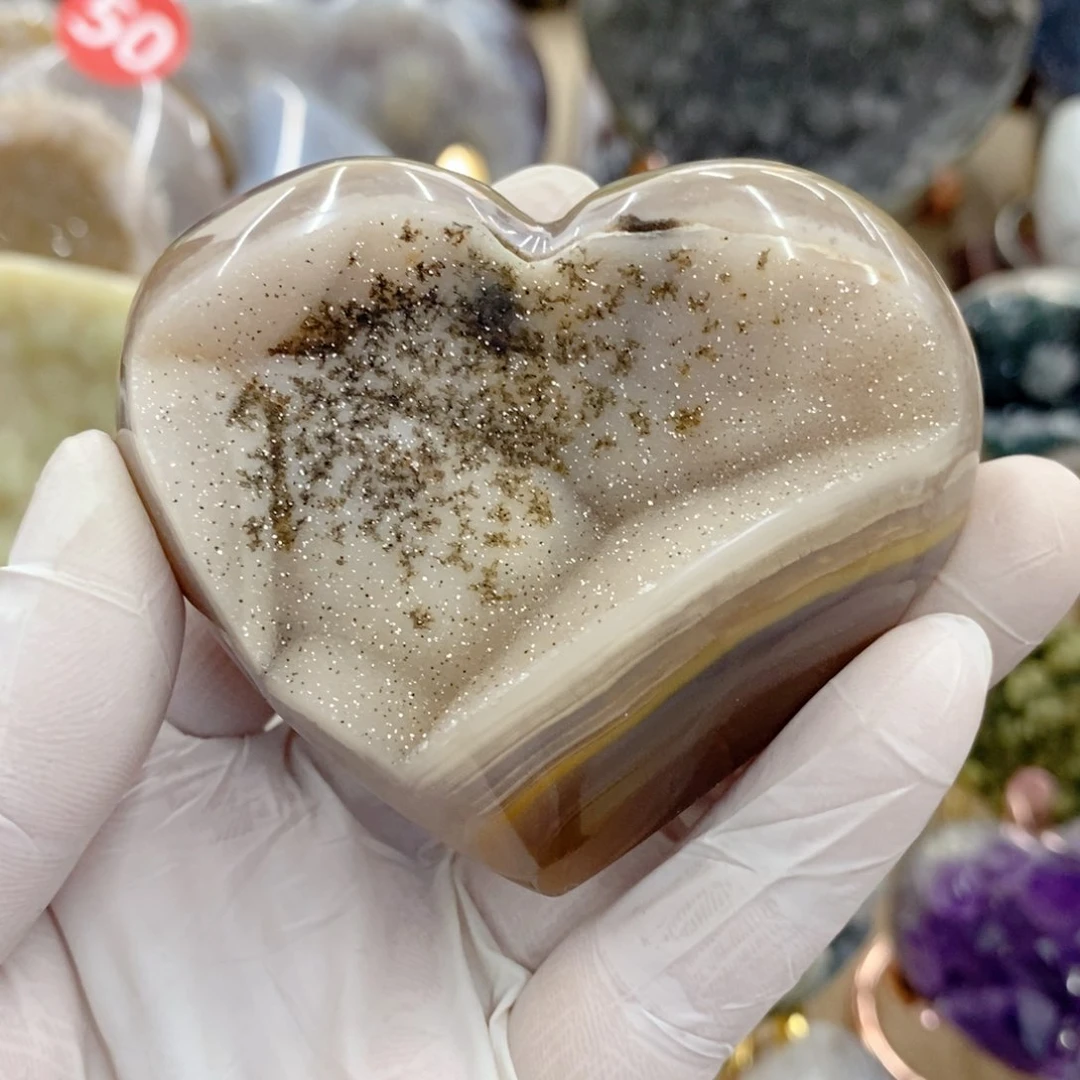 水晶天然水晶爱心未镶嵌