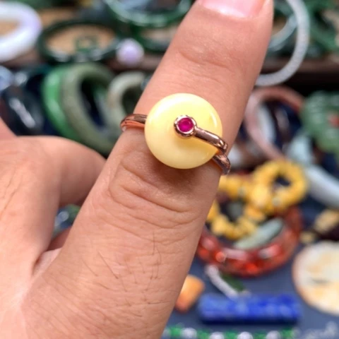 【闪购商品】颈饰未镶嵌翡翠