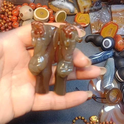 玛瑙/玉髓未镶嵌貔恘竹节