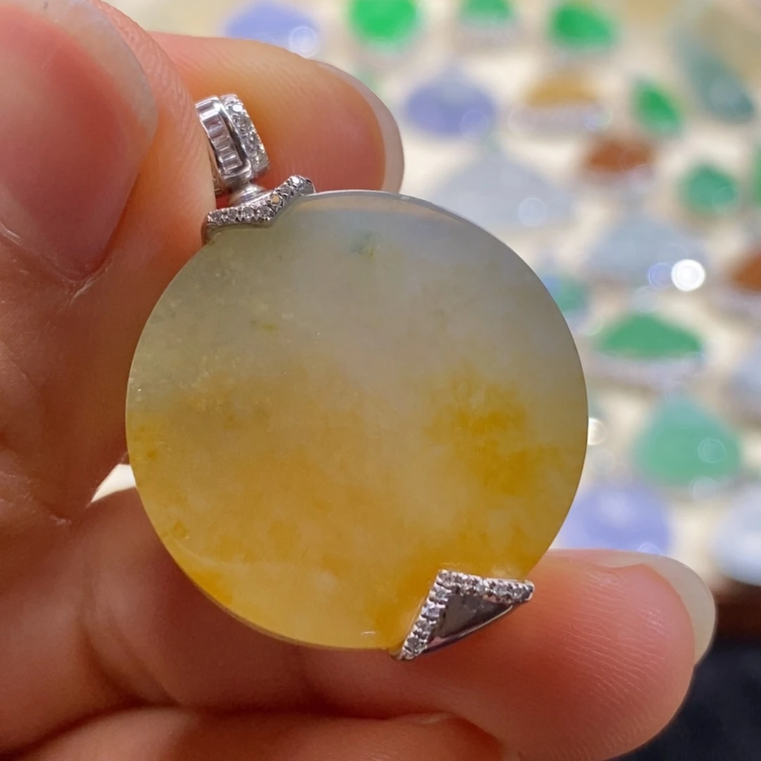 翡翠18K金镶嵌吊坠(不含链)