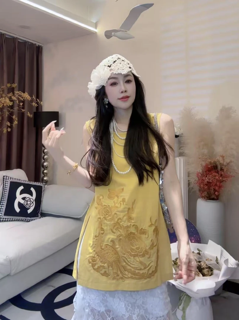 L.X~新中式国风刺绣无袖背心衬衫女新款高级感宽松显瘦上衣6631