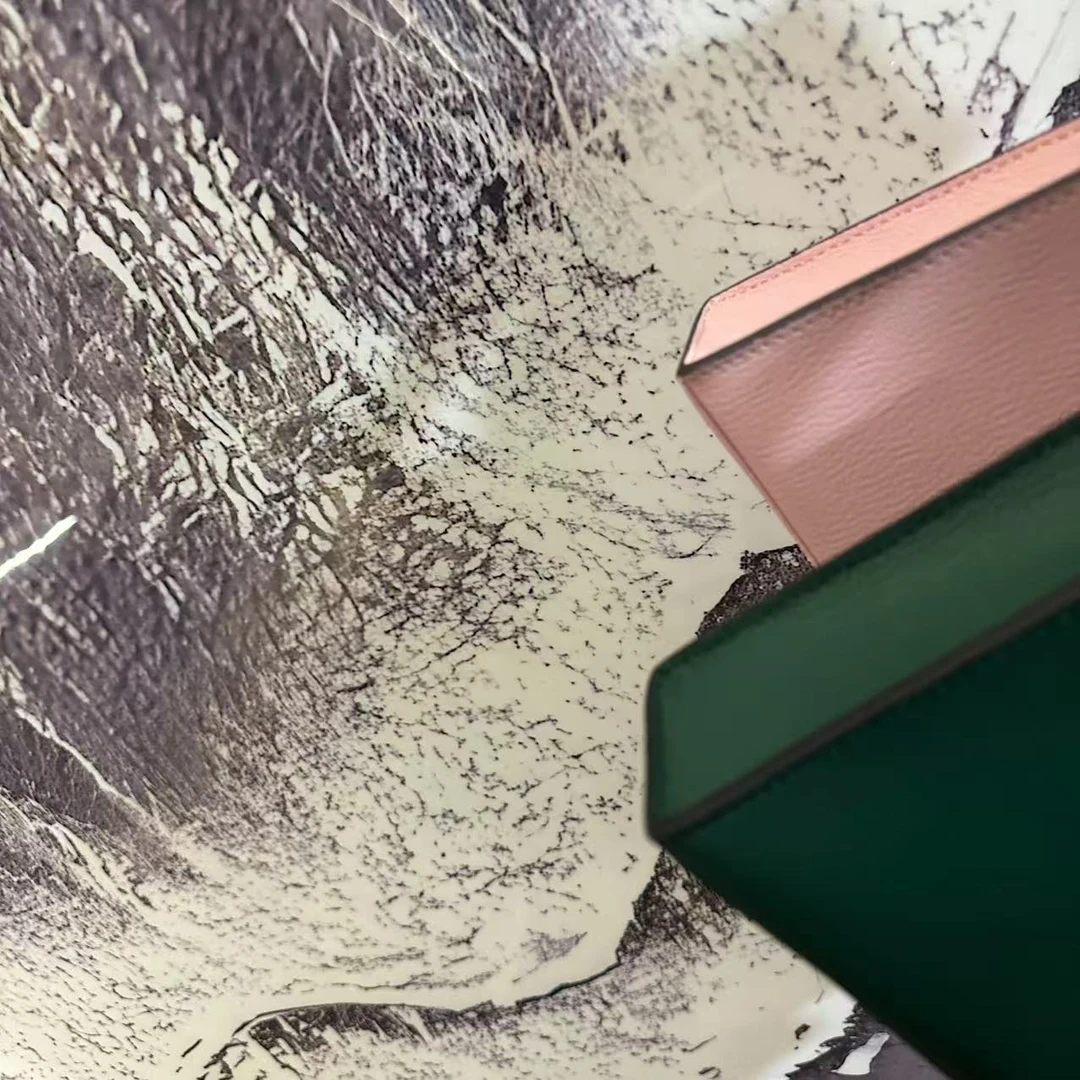 「春日蜜桃」糖果色27cm斜挎包