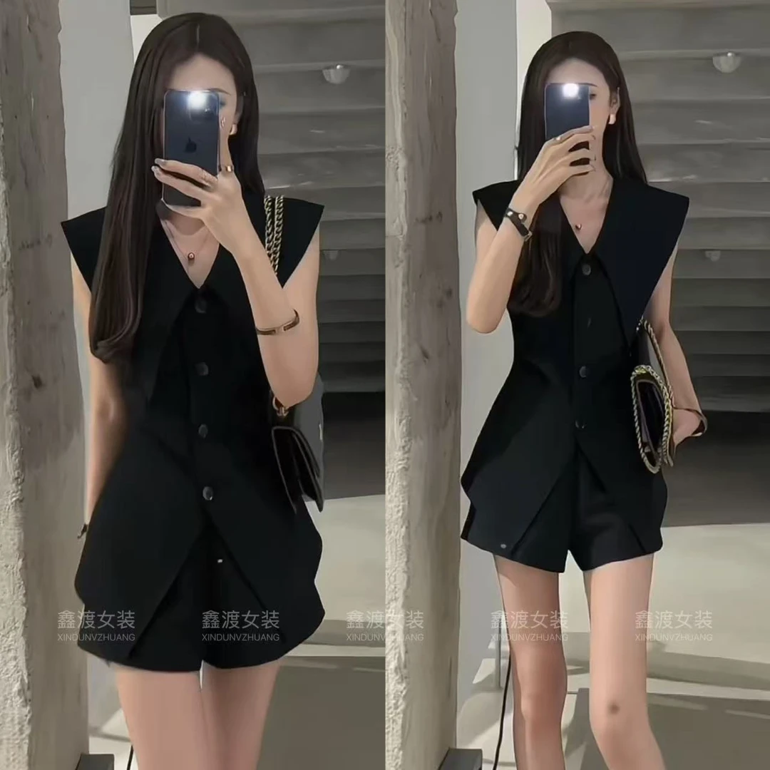 2025夏季新款时尚显瘦气质女士网红洋气两件套百搭款D9774