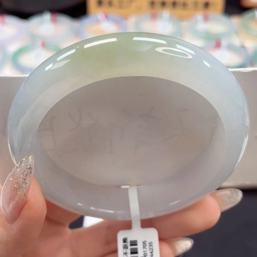 未镶嵌手镯翡翠57.2荔枝肉淡淡柠檬黄0毛孔39号