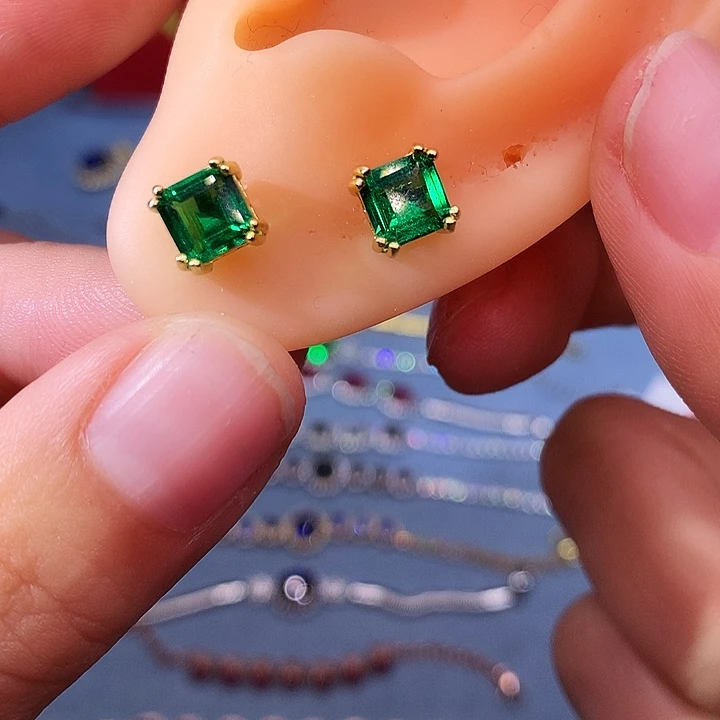 透辉石耳钉银S925镶嵌