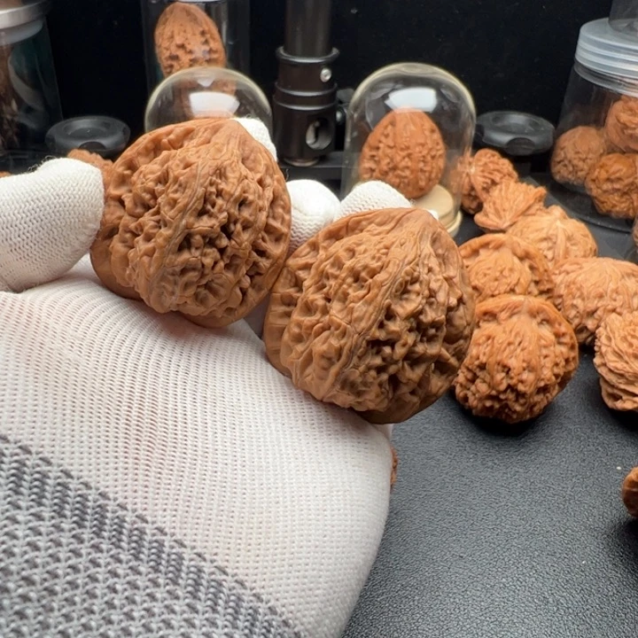 文玩核桃把件T*o41望福利