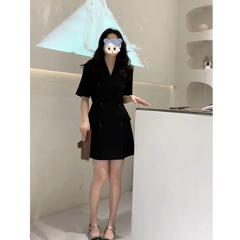 法式高级感黑色连衣裙女春夏新款爆款气质女神范收腰显瘦西装裙子