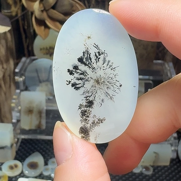 玛瑙/玉髓未镶嵌珠宝半成品