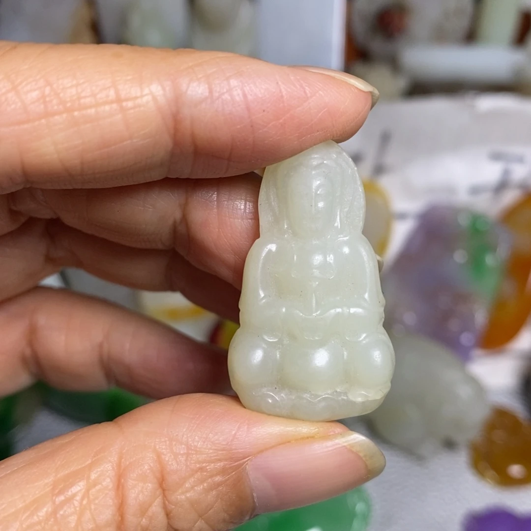 和田玉（糖玉）未镶嵌颈饰