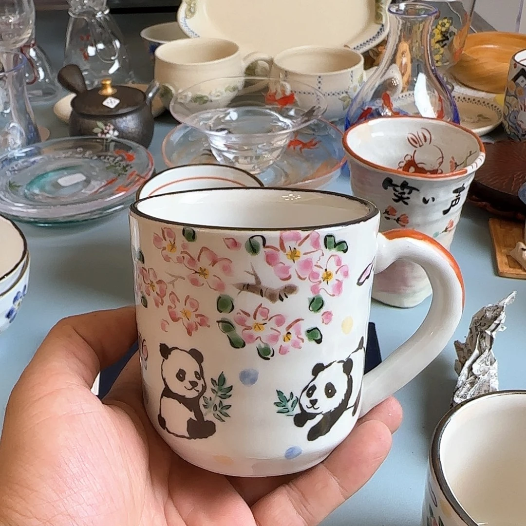 妮****摆件在家里面玩啊哈哈好