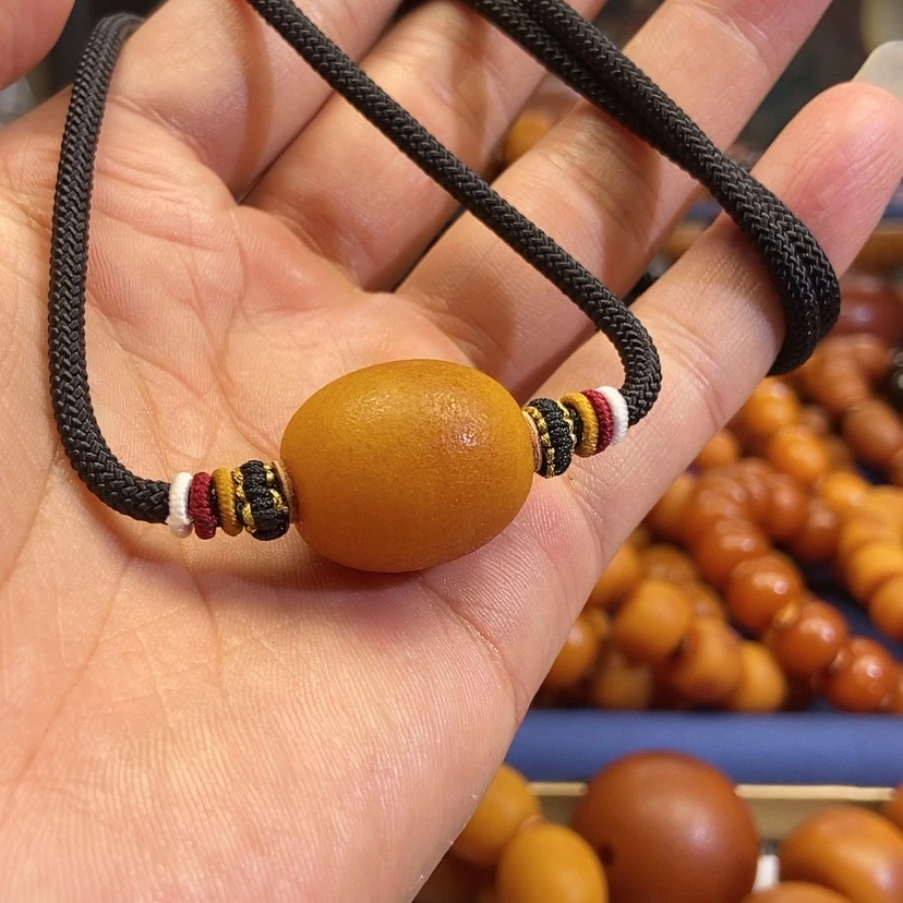 【闪购商品】琥珀未镶嵌珠宝奇石