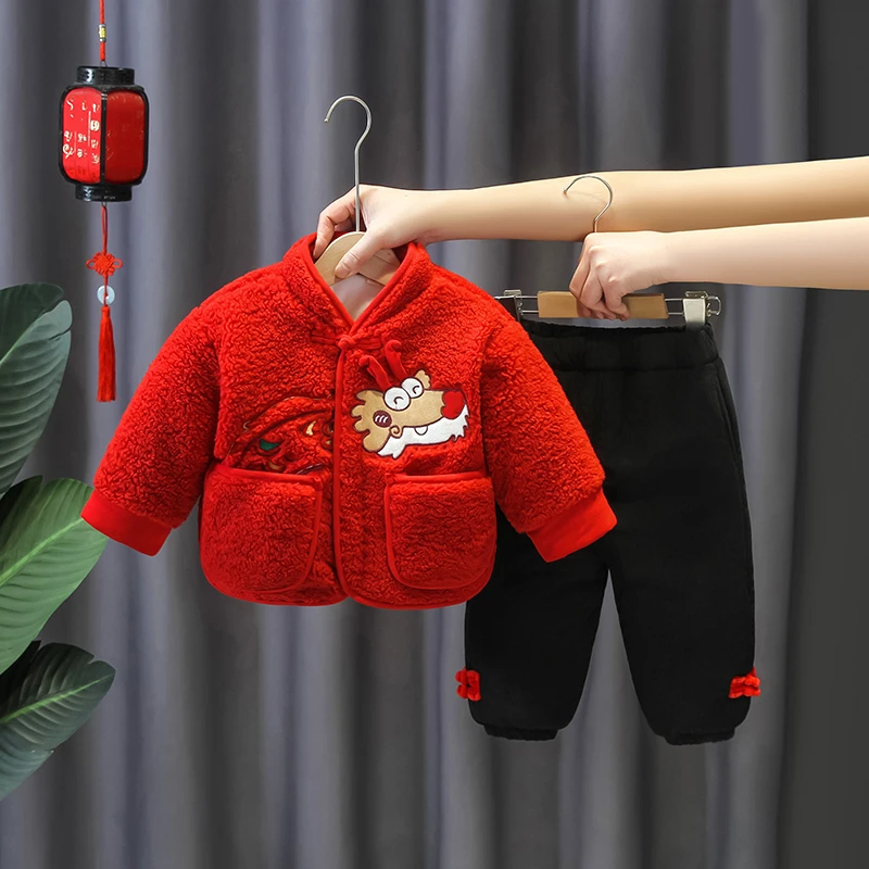 汉服儿童冬季2025新款拜年服男童红色喜庆套装宝宝加绒加厚新年装