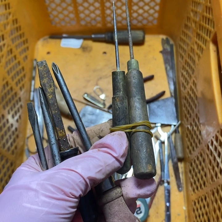 铁M****二手工具二手工具