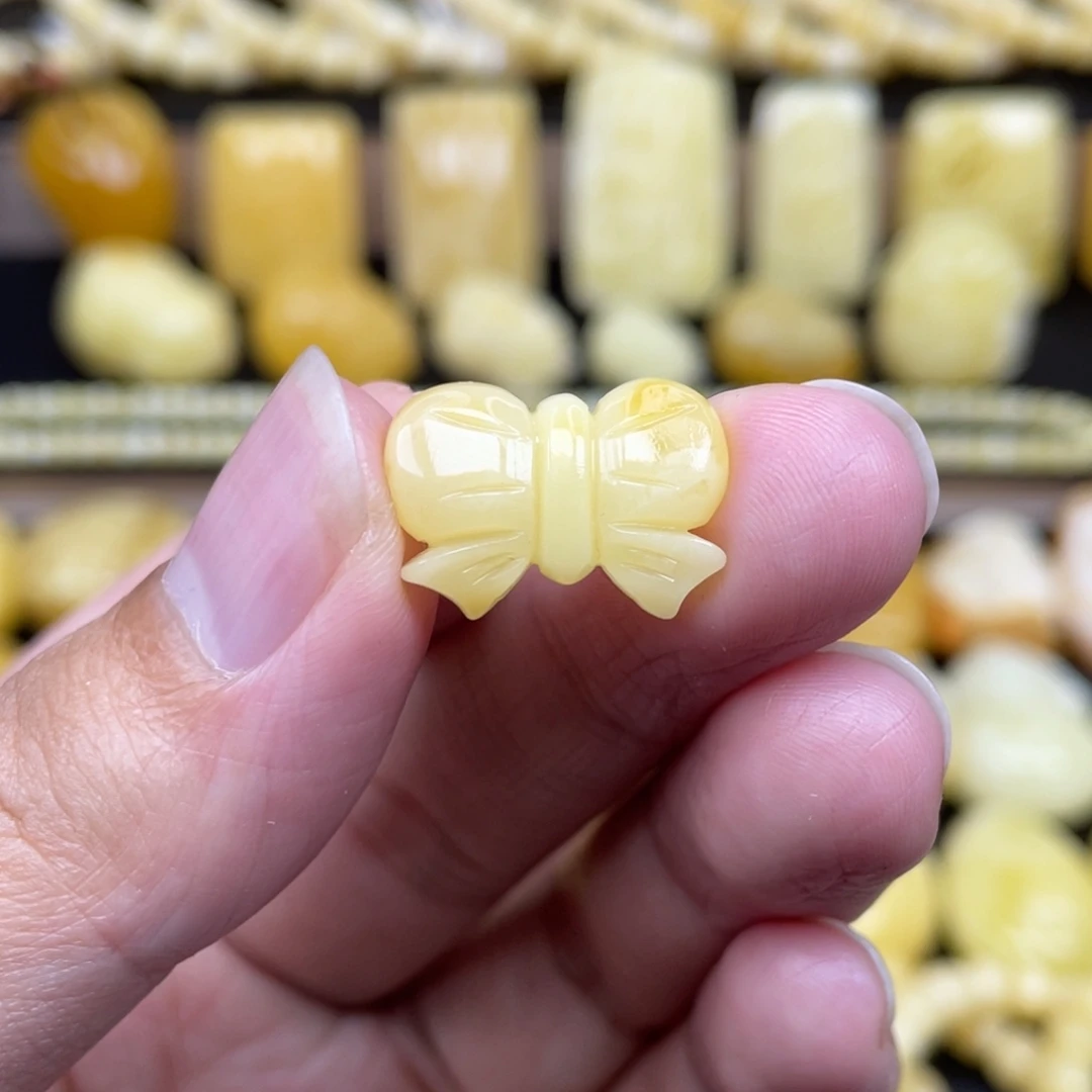 琥珀未镶嵌裸石琥珀蜜蜡