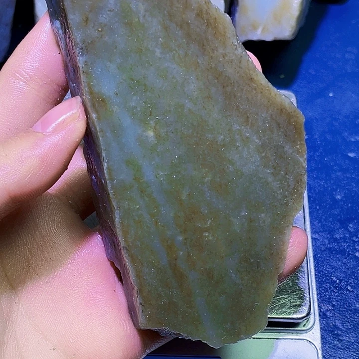 和田玉（糖玉）未镶嵌珠宝半成品