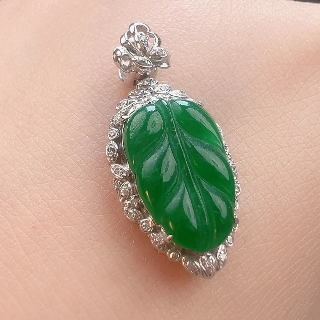 翡翠18K金镶嵌吊坠(不含链)绿叶子