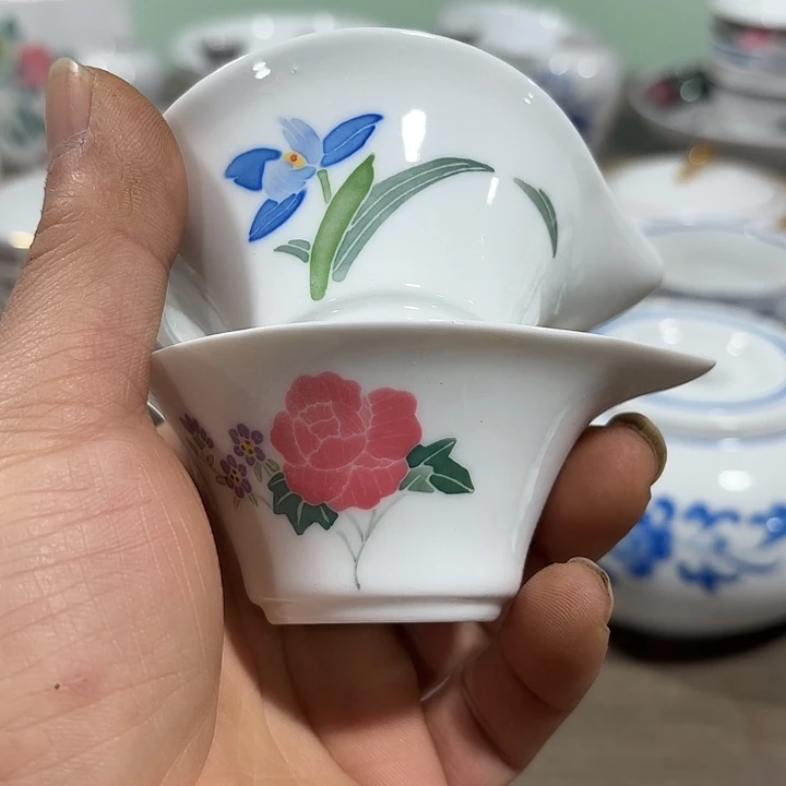 陶茶漏茶漏茶漏有两个